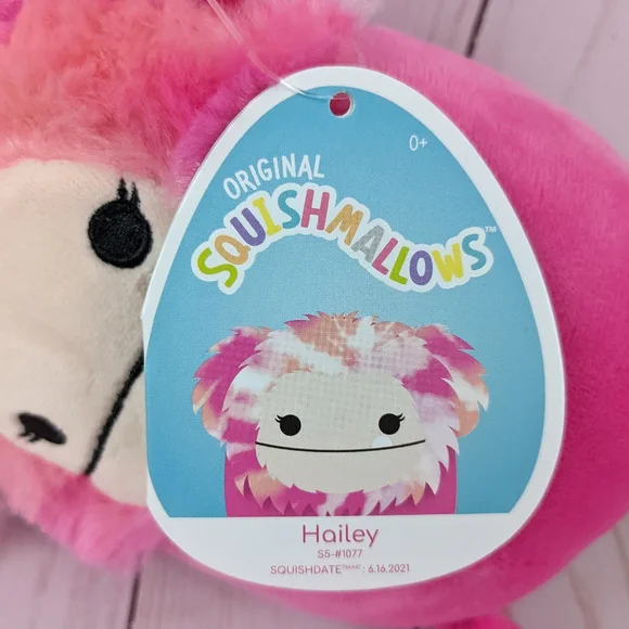 Kellytoy Squishmallows Pink Hailey the Bigfoot Colorful Crew Squad New 5" - Picture 3 of 5